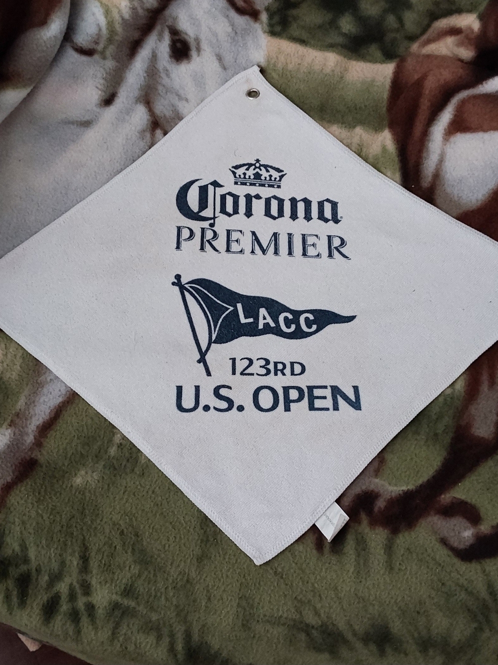 FREE with Purchase. Souvenir LACC White GOLF Towel with Navy Logo